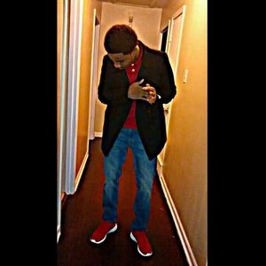 Meet your Posher, Javon